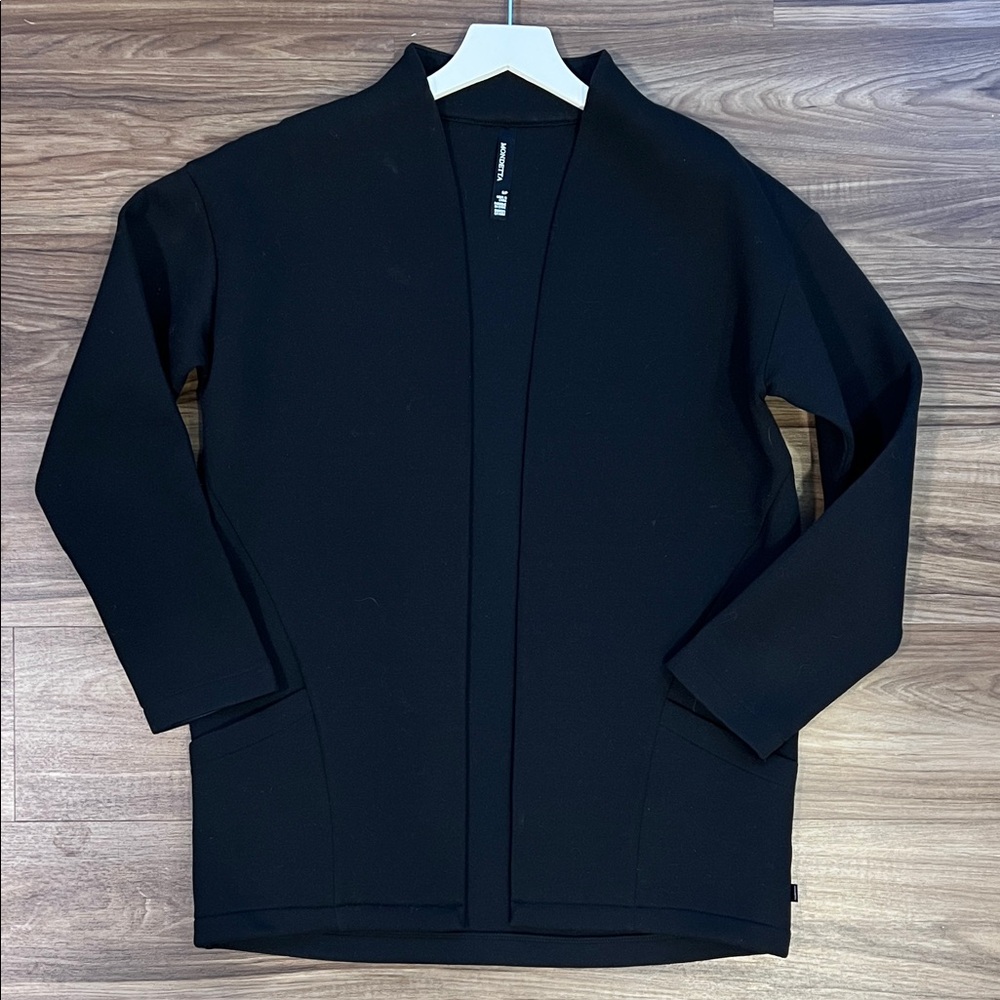 Mondetta Classic Black Cardigan